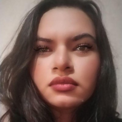 DanielaSLima3's profile picture. 🌘🌻✨💙🖤💜