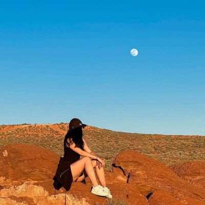 elizabethygirll's profile picture. NYC mom 🗽 Pet 🐶 Alexandria Ocasio-Cortez 💙Championing change in healthcare, social justice, and progressive causes for a world where everyone thrives 🇺🇸