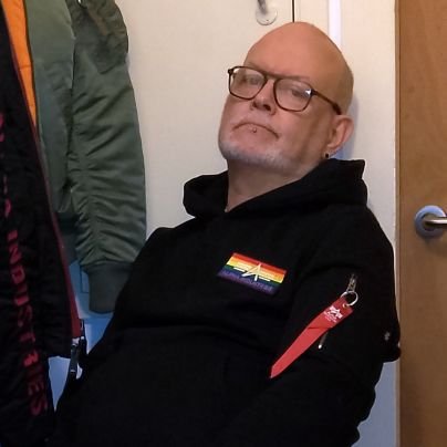 BombSkinhead's profile picture. 🇬🇧🏳️‍🌈UK skin looking for m8's worldeide🇬🇧🏳️‍🌈