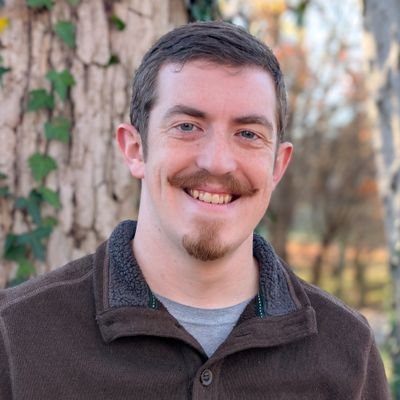 RennyOfYore's profile picture. Full-time Therapist, Some-time Streamer, All-time average guy. 
Streaming at https://t.co/vNUWYEXzDi