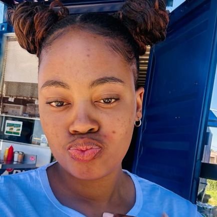 Mlotshwa_Tumelo's profile picture. Management Postgraduate |Maskandi ❤| Hustler | Health Care Worker| 0719199932|Male|THR BAR PTY LTD |Entrepreneur|Airbnb