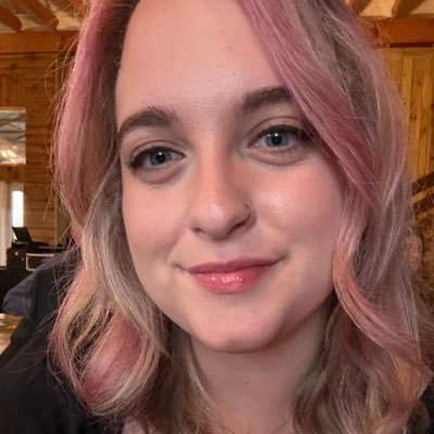 jaidenalyssa's profile picture. raised on pop punk and bubble gum🤘🏻