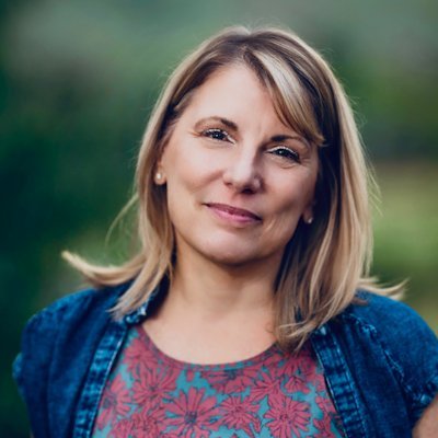 aglowcounseling's profile picture. A global hub for therapists & the world. Led by trauma expert Stacy Ruse, LPC, offers training, consultation, & counseling in EMDR, IFS & Transpersonal therapy.