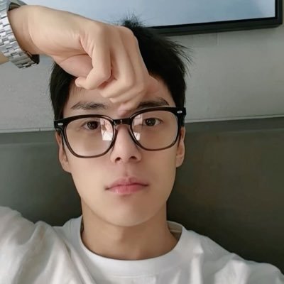 Ieehyuk__'s profile picture. . 𖥻 𝑙𝑒𝑒 𝑚𝑖𝑛ℎ𝑦𝑢𝑘 :: my angel °ଓ #민혁