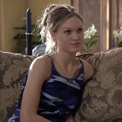 simpre0's profile picture. 💐💐💐