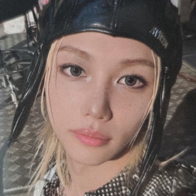 bbyymonsterr's profile picture. ── . ⟢ ot8 staytiny | little monster ⟢ . ── . ݁ ♱ . ݁˖ #mayhemball sthlm n2 ⟢ . #쪽냥즈 hyunlix thinker… ᥫ᭡