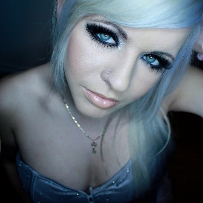 NoelaBlack's profile picture. 34 / married / ADHD/DID
Inkább jobboldali/párt nélküli, NEM fideszes
Szefósoknak: tiszás/mihazánkos/fideszes bot, tilccsále!
Feministák DNI
Szextéma módjával