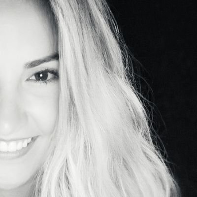 kontesBJK's profile picture. Kalp #SOLDA Atar!! ruhu #AŞK'a teslim #AŞK #ÖZGÜRLÜK'müş

#AŞK ve #DEVRİM,Özgürlüğe tutsak olmakmış..#CUMHURİYET

kadını,direnişçi,#Beşiktaşlı #çArşı