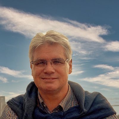 alecglen0's profile picture. 