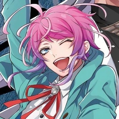 moullybee's profile picture. im always on my priv everything i wanna say public goes here | adult btw