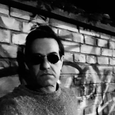 petroPiotrpetro's profile picture. Nieprzerwanie jebać PIS i faszystów....