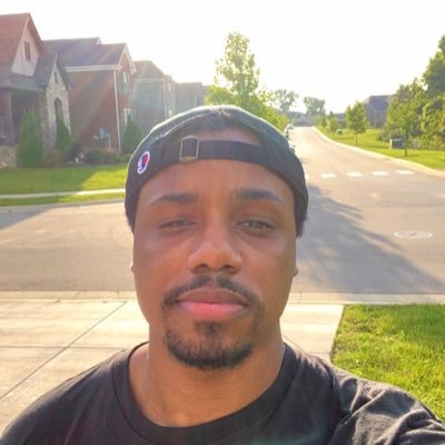 TylerJovann's profile picture. I like to gamble.