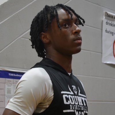 Ziwitdashifts1's profile picture. 6’3 170 point guard/shooting guard Tuscaloosa county high 2027 free safety Kahziusd09@yahoo.com