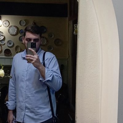 maghorbani1379_'s profile picture. شاید انسان.
سیاست خوانده