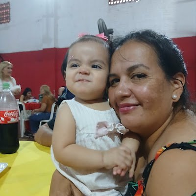 YngridMira65532's profile picture. 