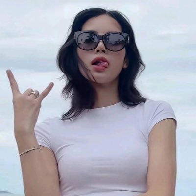 thegreatlalisa's profile picture. 