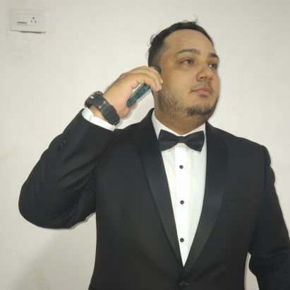 LaVozPotente98's profile picture. 🎙Periodista Deportivo - Opinión social - Información - Análisis - #SiempreTeContamosLaVerdad