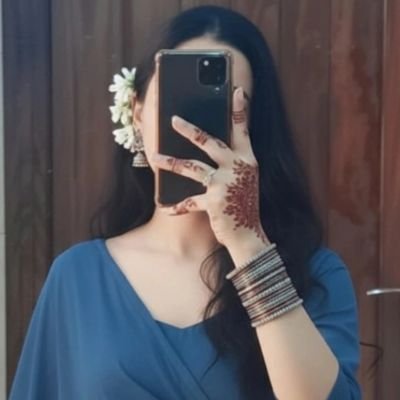 Nooryy_362's profile picture. Bhaar mein jao sab😑