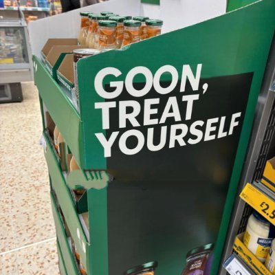 Kartik83920498's profile picture. 