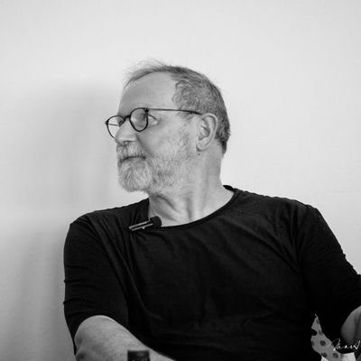 alexandrmitr2's profile picture. Political columnist, Prague