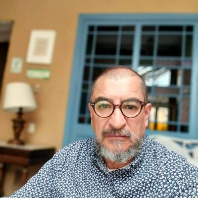 fenartes's profile picture. Qualis est homo qui venit in hunc mundum et illum mutare non vult?