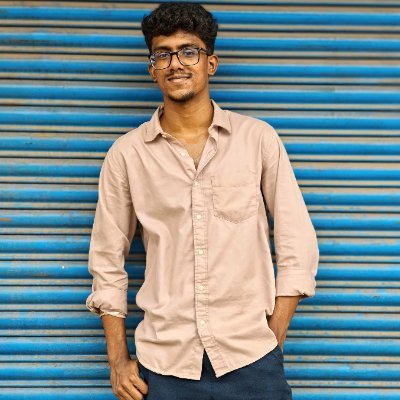 Kadhir__'s profile picture. •