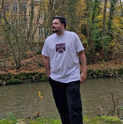 SalvadorJa1me07's profile picture. Boa parte do que você lê aqui contém ironia, paciência