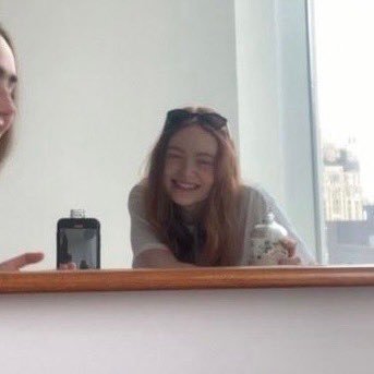 jnehoppr's profile picture. o .｡.:*☆*･゜ﾟ･*:.｡. twink and a redhead but it’s will byers and max mayfield..