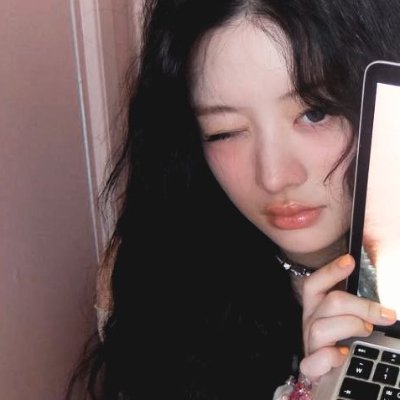 Mincu's profile picture. I could stay forever as I am!