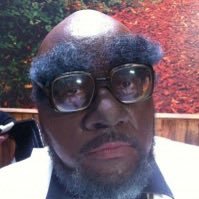 DrJMDeMfoundi's profile picture. 