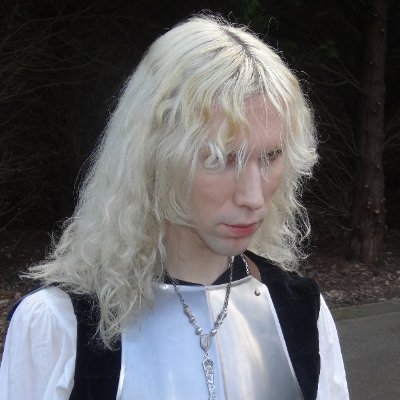 gwyndellin's profile picture. i make ASMR videos