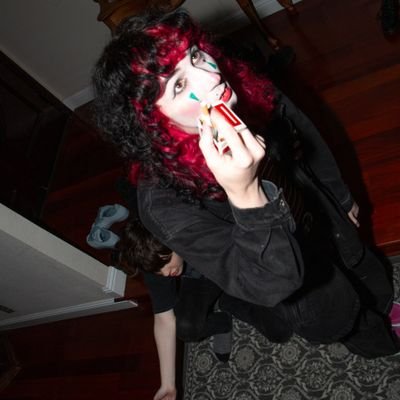 _DoctorNo_'s profile picture. (She/Fae) Caster/Commentator, TO and organizer for @TROLLGANGgaming 🖤 pfp by @bruhgaming15