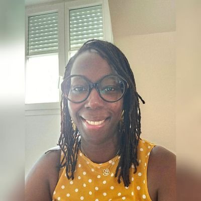 EneffeKei's profile picture. Yaayou baayam * Scribe féministe ✒️🧠 * Phd student * Cherche sur les masculinités et les médias à @SorbonneParis1 💭♂️