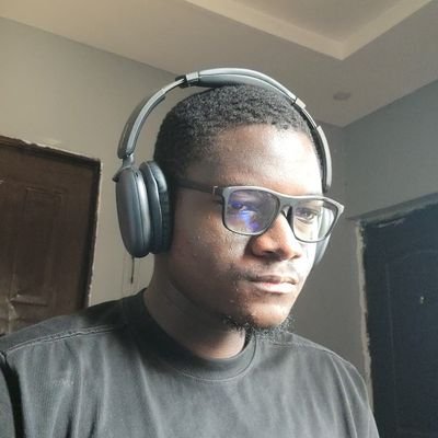 ikki_tenrio's profile picture. Cross platform mobile developer building @readrlyapp @bordawave
📧: sediqabdullahi01@gmail.com
💬 (WA): +2348115724750