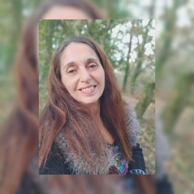 laulaulau48's profile picture. Patriote non vax , pour le frexit et un monde multipolaire, je suis complotiste à mes heures . Socialement de gauche , moralement de droite.