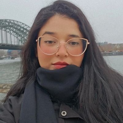 Larissacaldaz's profile picture. Möge ich mich irgendwo auf der Welt wiederfinden. 25y

T.S / S.M / CL16 / FC43