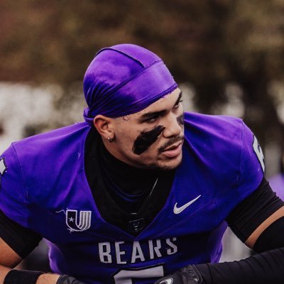 malachihenry_1's profile picture. ✝️// WR // 2025 UAC Triple Crown // 6’1 200lbs