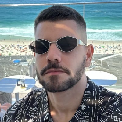 aaugustolucas's profile picture. 🎧 DJ                                                        🎮 SW-2478-2544-6501