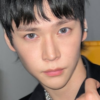 nuor_ii's profile picture. 📱 (@papapinstore) ให้เช่ามือถือตัวท็อปพร้อมอุปกรณ์ครบวงจรสำหรับงาน Event, คอนเสิร์ต และทริปต่างประเทศ✈️ | มัดจำ200 สอนใช้งาน📸✨  | สอบถามคิว/จองทักLINEOFFICIAL