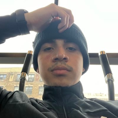 RlPOzzy's profile picture. 24 🇭🇳🇪🇨 // @mets @nyjets ruined my life // @nyknicks saved my life