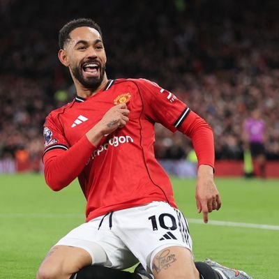 iamrayjr17's profile picture. Manchester United 👹|||Ronaldo 🐐|||Wizkid ❤️ 🦅