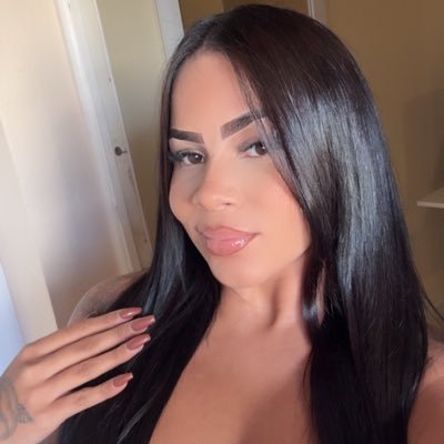 Heitormiguell's profile picture. 𝒢𝑢𝑖𝑎𝑑𝑎 𝑒 𝑝𝑟𝑜𝑡𝑒𝑔𝑖𝑑𝑎 𝑝𝑜𝑟 𝑎𝑞𝑢𝑒𝑙𝑒 𝑞𝑢𝑒 𝑛𝑢𝑛𝑐𝑎 𝑚𝑒 𝑎𝑏𝑎𝑛𝑑𝑜𝑛𝑜𝑢!✨