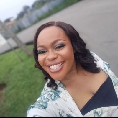 ChizaramOjiugo's profile picture. |Writer|Poet|Literati
Mieux Vaut Avoir Affaire À Dieu Qu’à Ses Saints.

  IG @_chimzaram_🍷