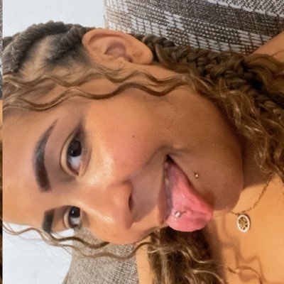 Jcrvg26's profile picture. Me blιᥒde, me rege, me protege, ᥲmém!🙏🏻💛.  Yαsmιᥒ Vιtóriα & Yαᥒ Luccα 🩷🩵  Sιlvᥲntιᥒᥲ 👵🏻🥀🖤   Crvg ✠