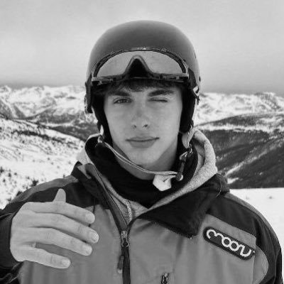 thgrdhm's profile picture. to make me feel this much https://t.co/qiWFbny1JO 🎈🧇