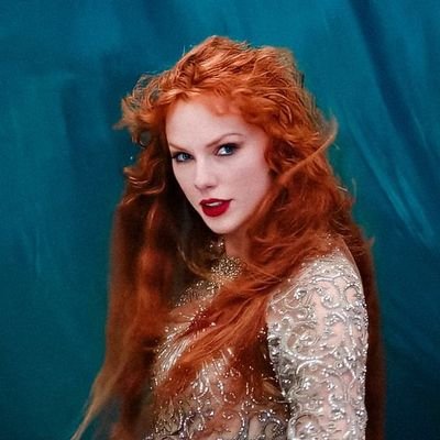 _wh0sAfr4id_'s profile picture. i wanna be defined by the things that i love, not the things i hate.