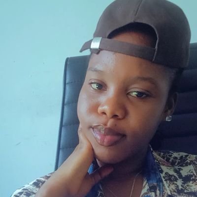 MmachiLove's profile picture. Believer || Handmade cakes, pastries & Small chops🎂 || Chemist || Graphic designer || My valley is filled with water.🌸