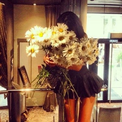 w6_7j's profile picture. 8888