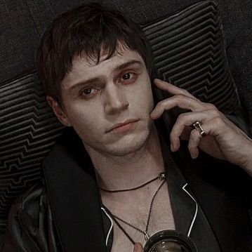 lietomebassett's profile picture. 