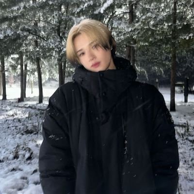 missingkoga's profile picture. ──★ ˙ ̟🐇 !!                                                                
&TEAM + #KOGA .𖥔 ݁ ˖๋ ࣭ ⭑